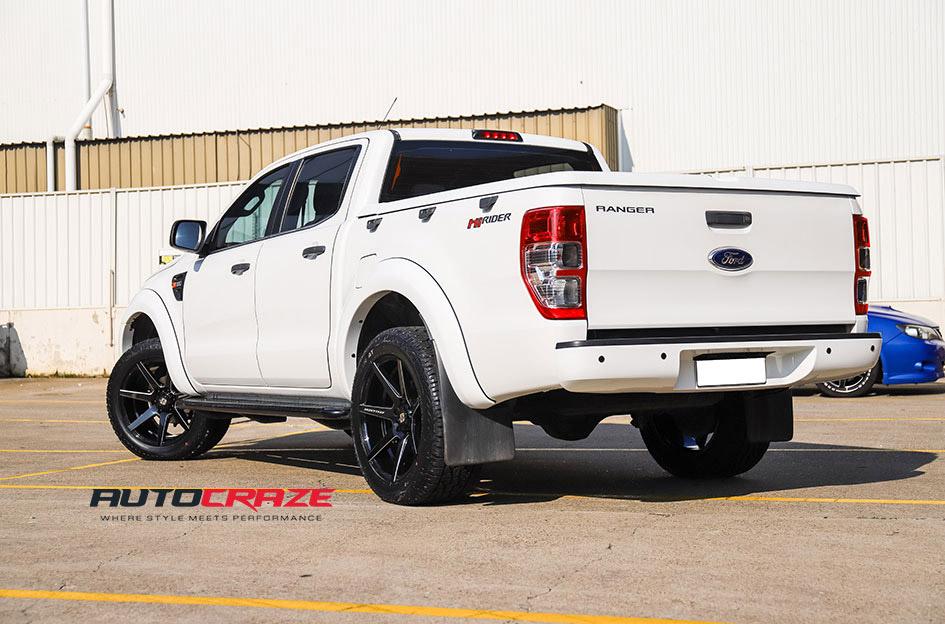 FORD RANGER AVALANCHE MATTE BLACK FRONT MILLED